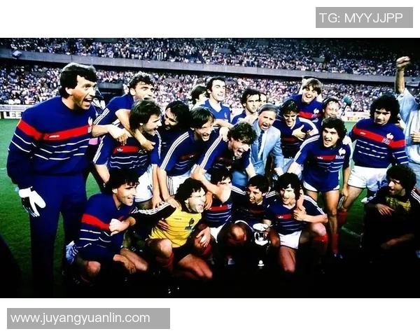 世界足球史上50位最具影响力球星盘点与传奇回顾 世界足球史上50位最具影响力球星盘点与传奇回顾