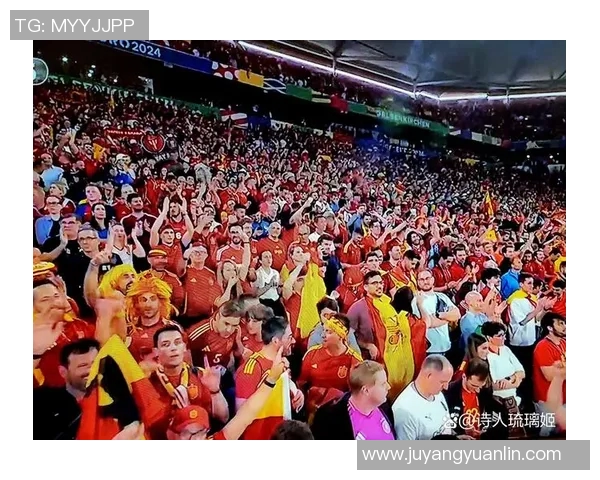 足球球星变魔术惊艳全场 展现超凡技巧与创意的跨界表演